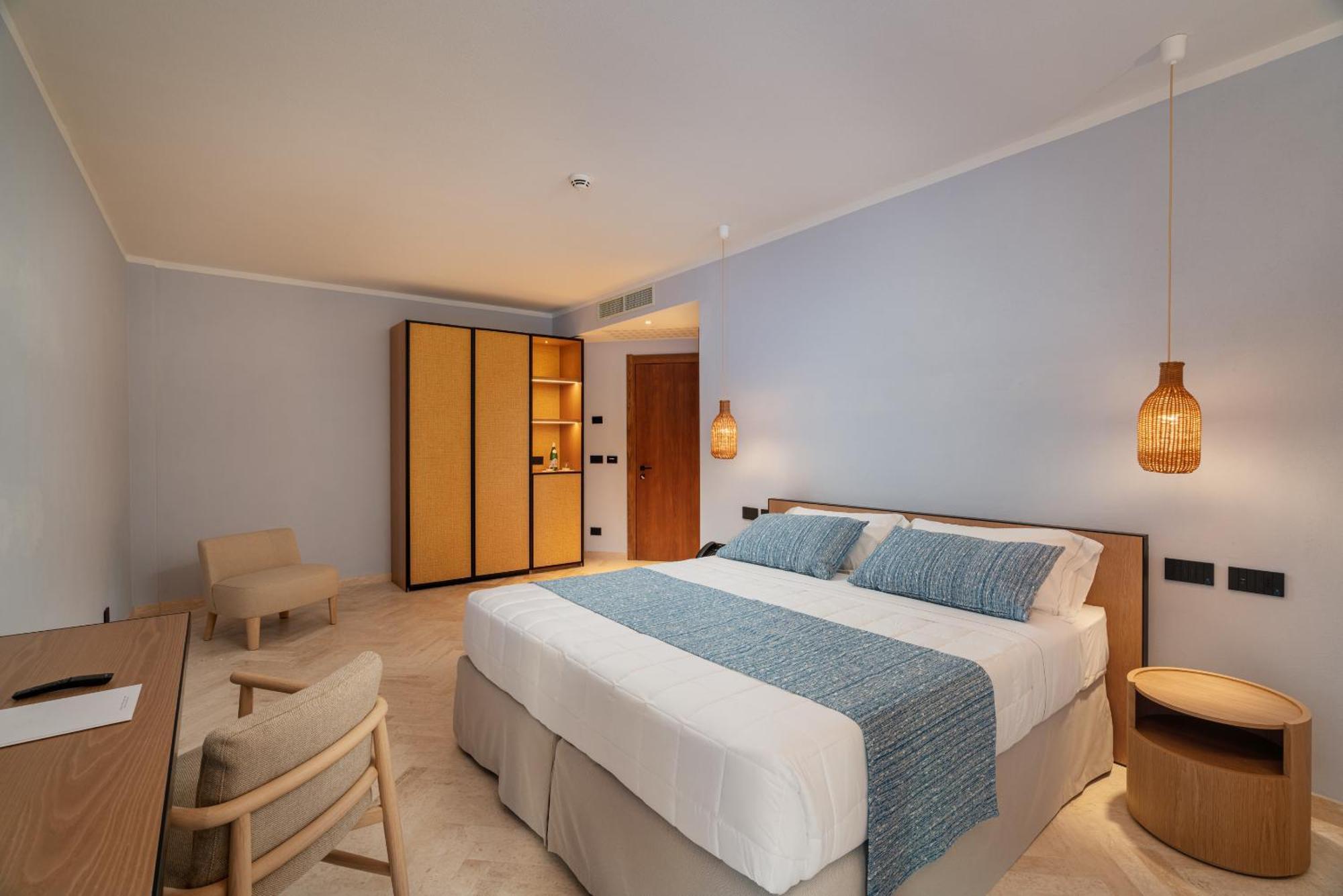 Hotel Sestante Порто-Ротондо Екстер'єр фото